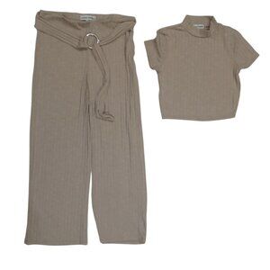 Almost Famous Women's 2 pcs set wide legs long pants & crop top size L.